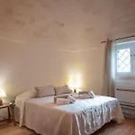Td Trullo Titiro Vineyard Wine Cellar Pool *