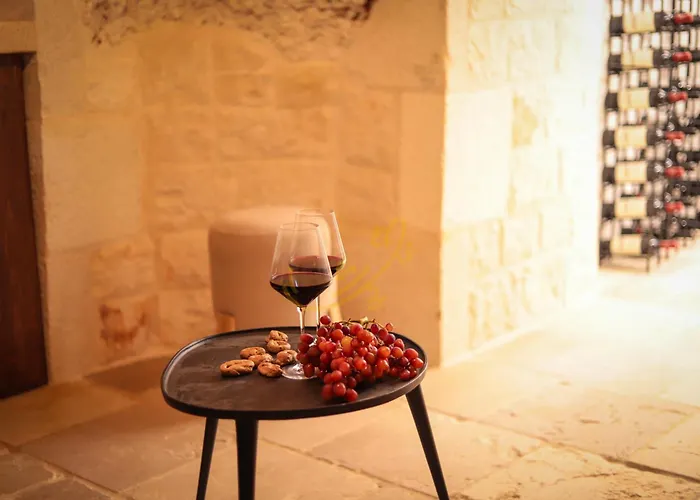 펜션 Td Trullo Titiro Vineyard Wine Cellar Pool 오스투니
