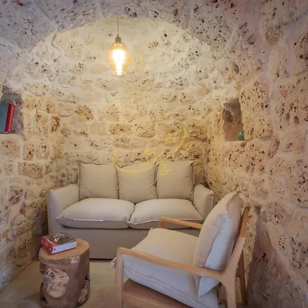 Td Trullo Titiro With Wine Cellar, Vineyard & Pool Hébergement de vacances Ostuni