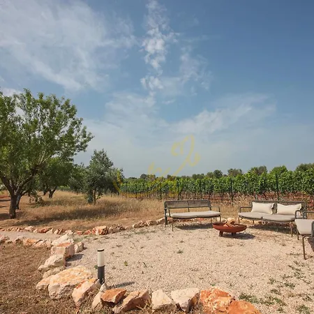 Td Trullo Titiro With Wine Cellar, Vineyard & Pool