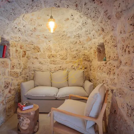 Σπίτι διακοπών Td Trullo Titiro With Wine Cellar, Vineyard & Pool *