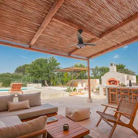 TD Trullo Titiro with Wine Cellar, Vineyard&Pool * Ostuni